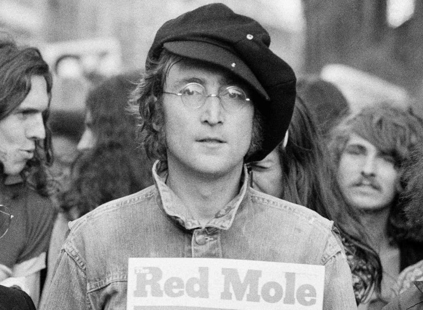 Mengapa John Lennon Ditembak: Kisah Tragis Pembunuhan Ikon Muzik Dunia